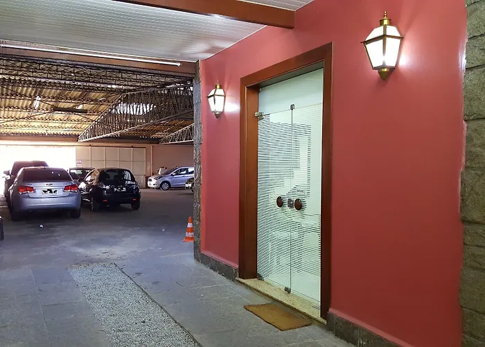 Pet Friendly hotel: Hotel Orleans